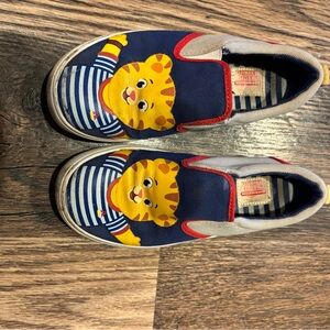 Playful Tiger Print Kids Slip-On Sneakers